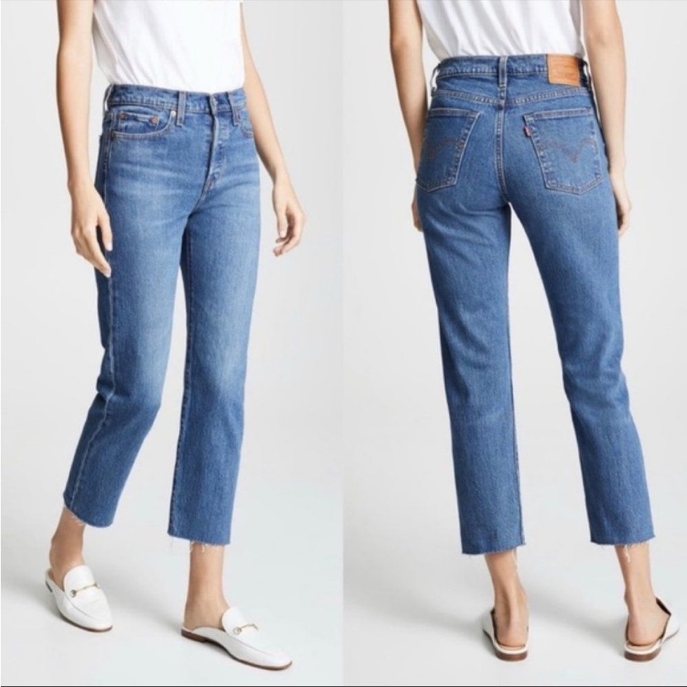 Levi’s Wedgie high waist straight leg raw hem jean